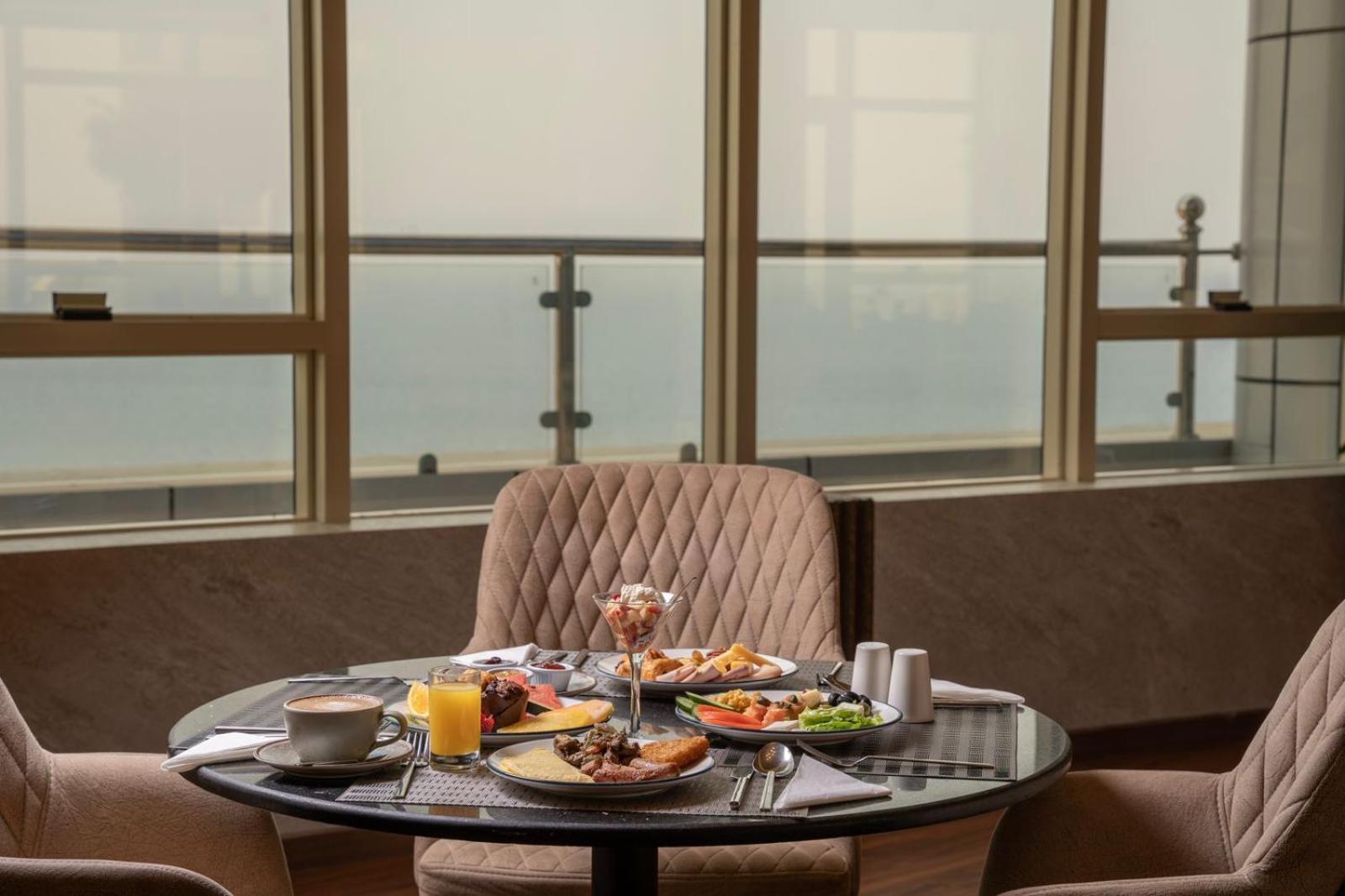 Seafront Luxury Suites Jeddah Corniche Экстерьер фото
