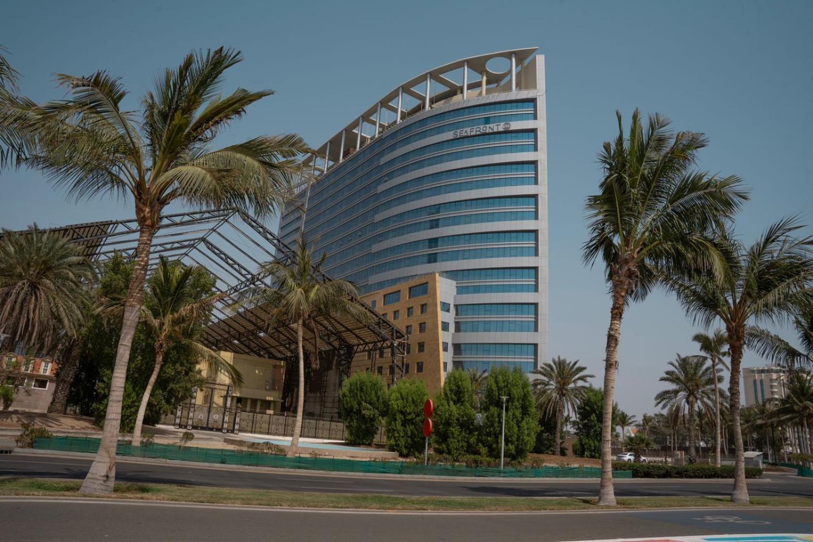 Seafront Luxury Suites Jeddah Corniche Экстерьер фото
