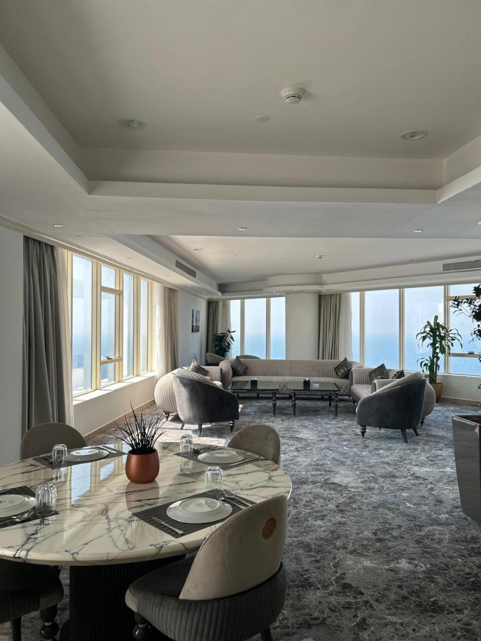 Seafront Luxury Suites Jeddah Corniche Экстерьер фото